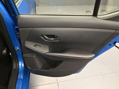 Used 2025 Nissan Sentra SV FWD image 23
