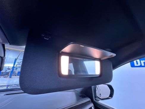 Used 2022 Chevrolet Tahoe LT AWD/4WD image 35