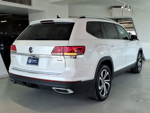 Used 2023 Volkswagen Atlas SEL AWD/4WD image 4