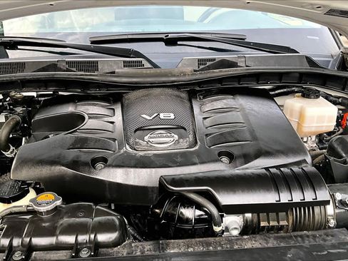 Certified 2023 Nissan Armada Platinum w/ Captain's Chairs Package image 32