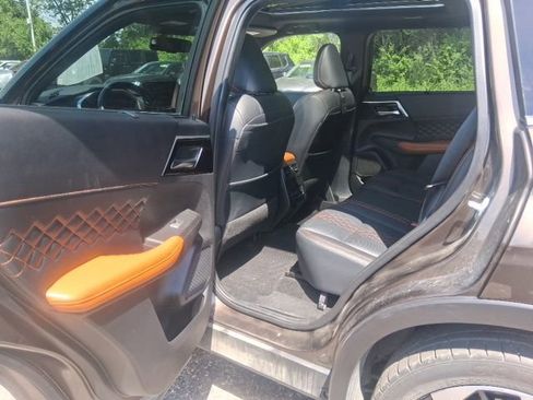 Used 2022 Mitsubishi Outlander SEL AWD/4WD image 18