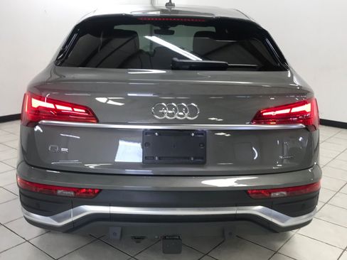 Used 2023 Audi Q5 2.0T Premium Plus w/ Premium Plus Package AWD/4WD image 5