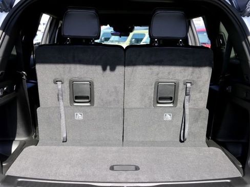 New 2025 Jeep Grand Cherokee L Laredo image 22