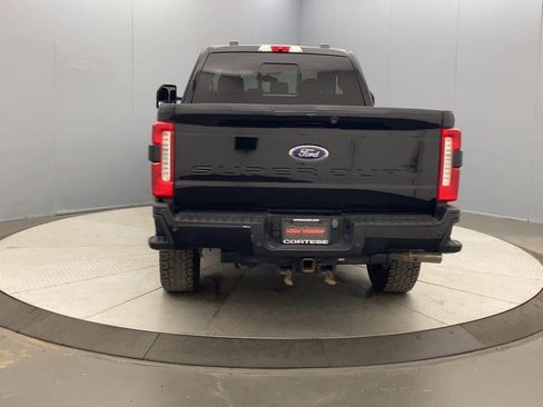 Used 2024 Ford F350 Lariat w/ Sport Appearance Package AWD/4WD image 4