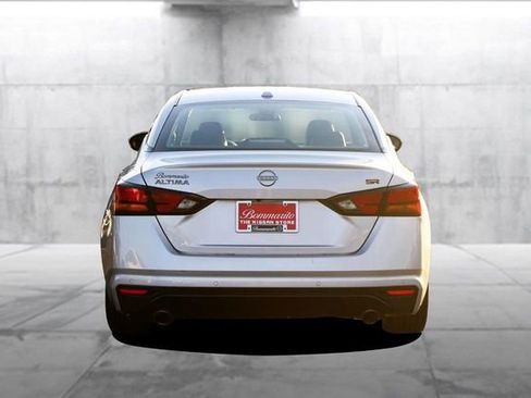 Certified 2024 Nissan Altima 2.5 SR FWD image 6