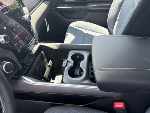 New 2026 RAM 1500 Big Horn AWD/4WD image 27