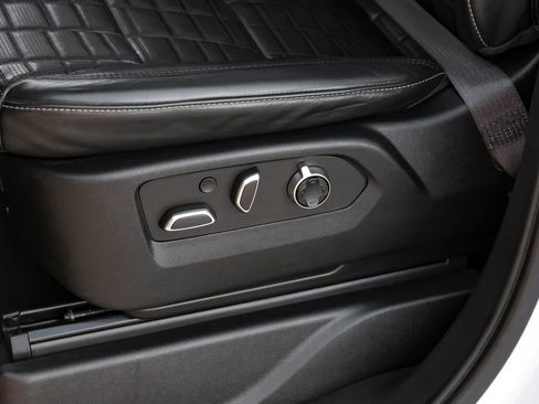 Used 2021 Cadillac Escalade Sport Platinum w/ LPO, Floor Liner Package image 47