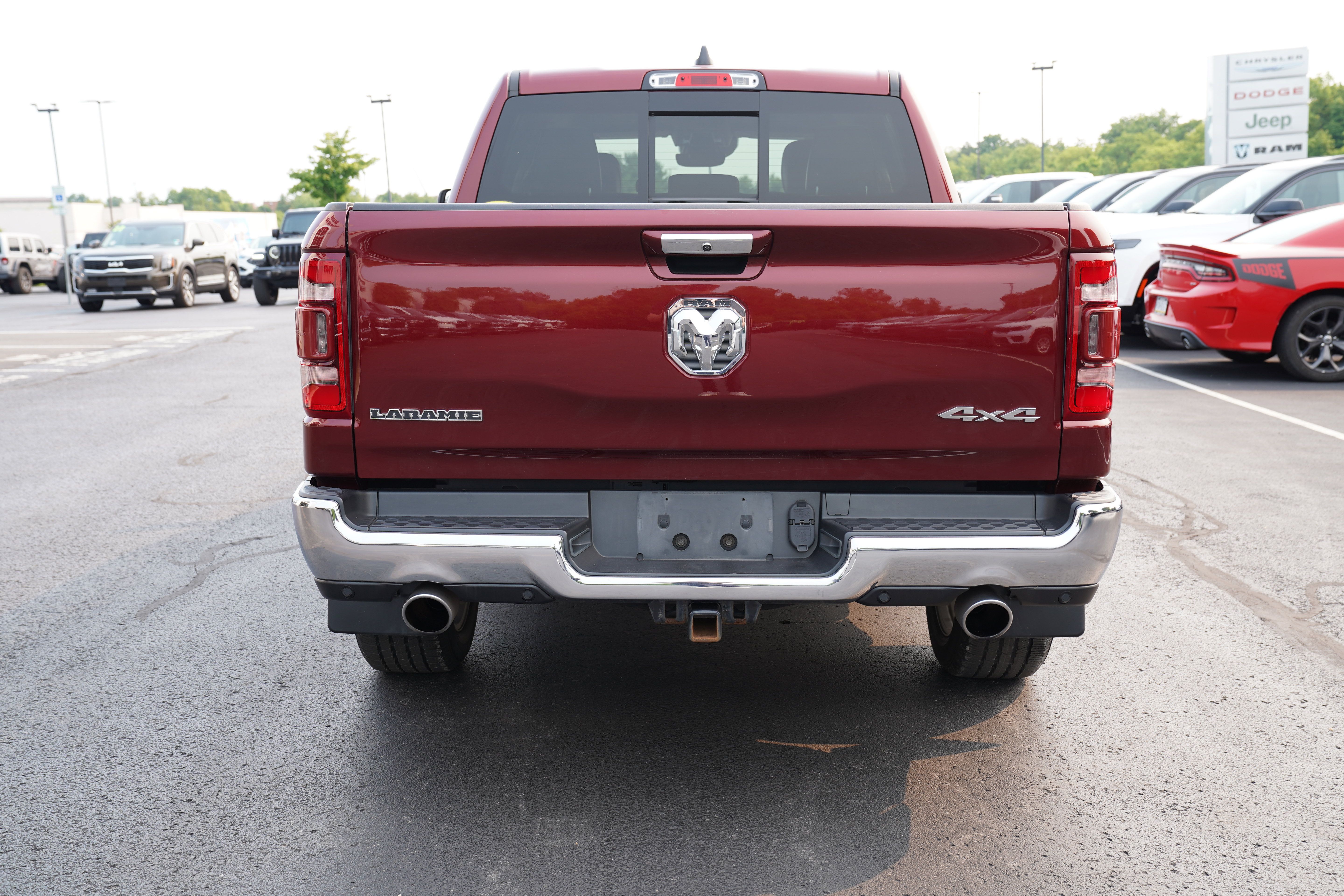 Used 2022 RAM 1500 Laramie AWD/4WD image 7
