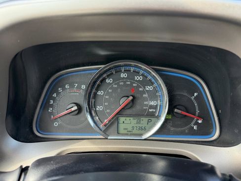 Used 2013 Toyota RAV4 Limited FWD image 54