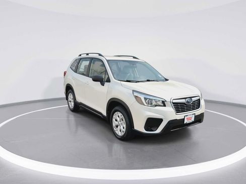 Used 2020 Subaru Forester w/ Alloy Wheel Package AWD/4WD image 2