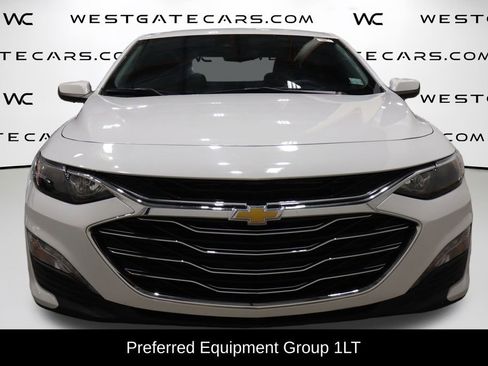 Used 2023 Chevrolet Malibu LT image 2