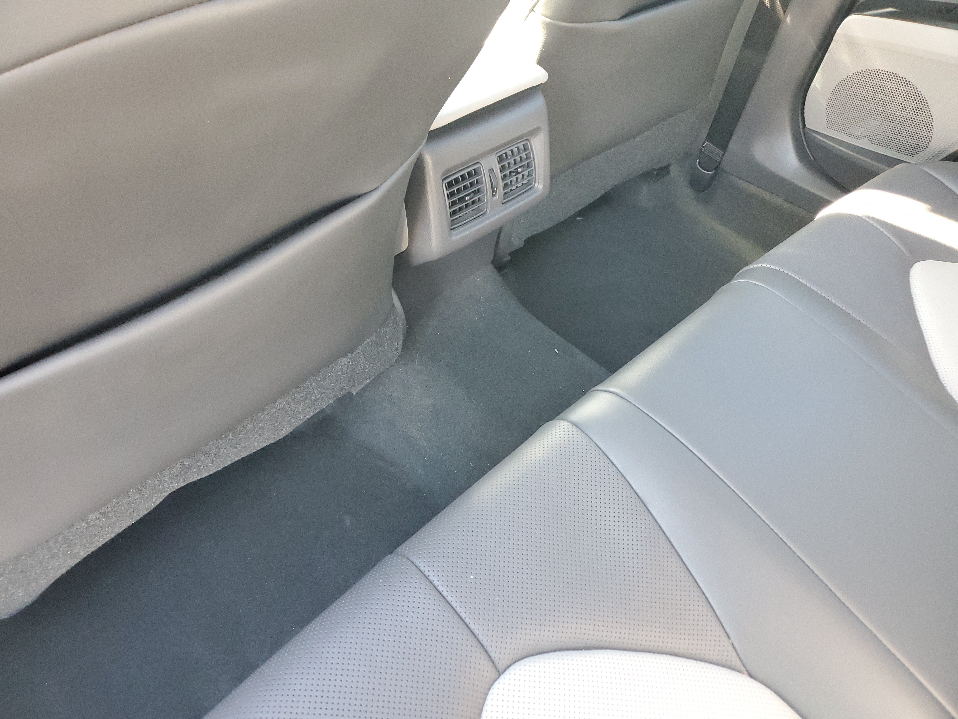 Certified 2020 Toyota Camry XLE w/ Driver Assist Package FWD image 10