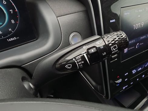 Used 2023 Hyundai Tucson SEL w/ Convenience Package AWD/4WD image 22