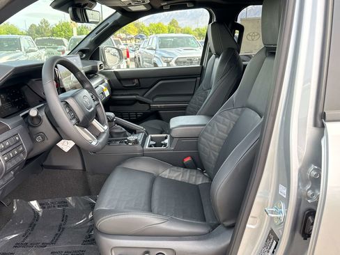 New 2026 Toyota 4Runner TRD Off-Road Premium AWD/4WD image 8