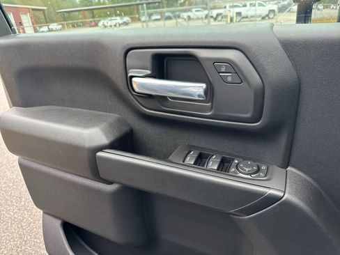 New 2026 Chevrolet Silverado 2500 Custom w/ Custom Value Package image 28