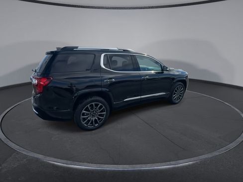 Certified 2023 GMC Acadia Denali w/ Black Diamond Edition image 8
