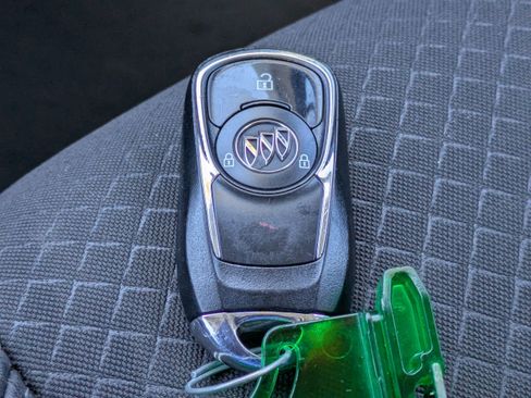 Used 2020 Buick Encore Preferred w/ Safety Package image 27