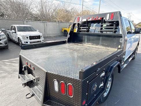 Used 2019 RAM 2500 Big Horn image 30