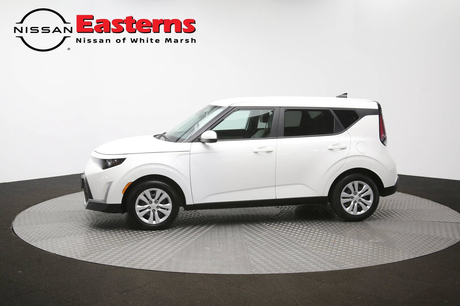 Used 2023 Kia Soul LX FWD image 57