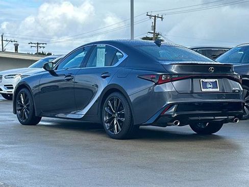 Used 2025 Lexus IS 300 F Sport image 5