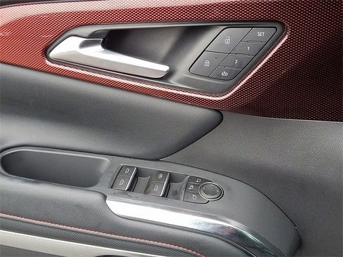 Used 2026 Chevrolet Traverse RS image 24