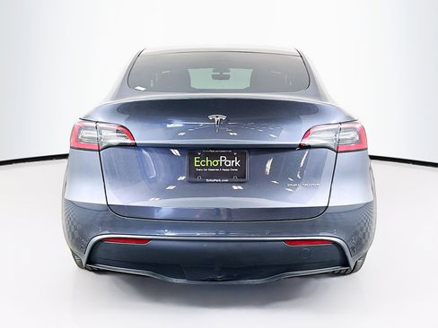 Used 2021 Tesla Model Y Long Range image 7
