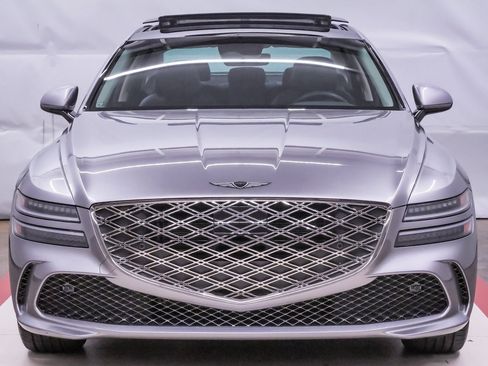 Certified 2025 Genesis G80 2.5T Advanced image 4