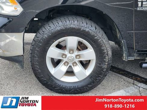 Used 2021 RAM 1500 Classic SLT AWD/4WD image 13