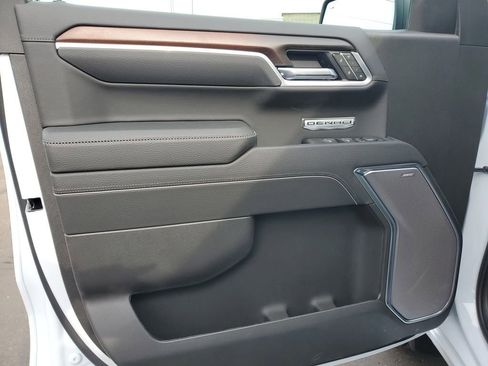 New 2026 GMC Sierra 1500 Denali image 12