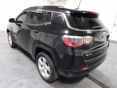 Used 2020 Jeep Compass Latitude image 6