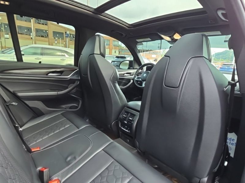 Used 2020 BMW X3 M w/ Executive Package AWD/4WD image 18