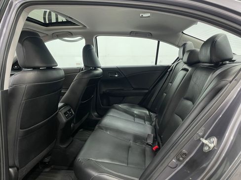 Used 2015 Honda Accord EX-L image 29
