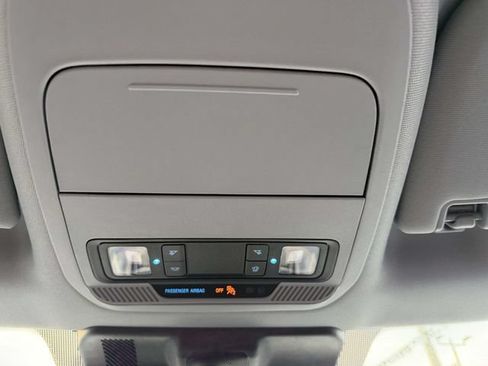 Used 2025 Ford F150 XLT w/ Equipment Group 301A Standard AWD/4WD image 32