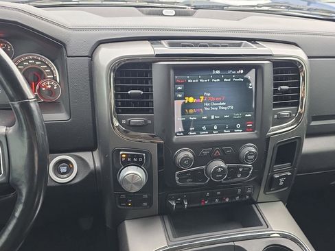 Used 2018 RAM 1500 Sport image 15