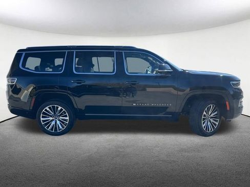 Used 2024 Jeep Grand Wagoneer Series III AWD/4WD image 14