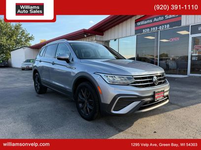 Used 2022 Volkswagen Tiguan SE