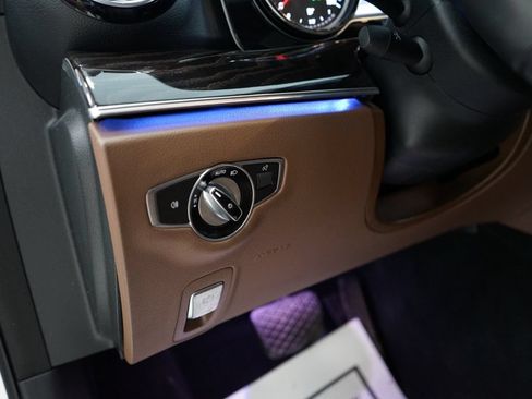 Used 2019 Mercedes-Benz E 300 w/ Premium 1 Package image 29