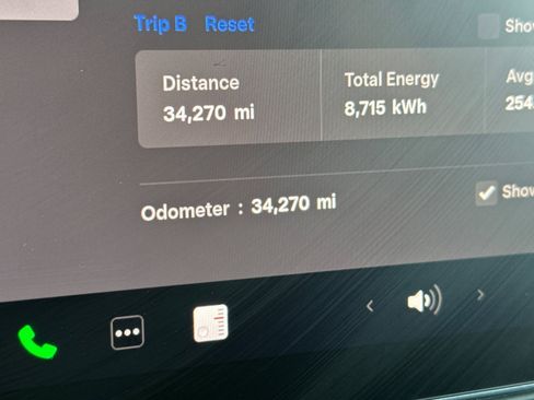 Used 2023 Tesla Model Y Long Range AWD/4WD image 24