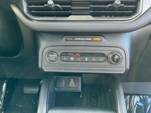 Used 2025 Ford Bronco Sport Big Bend image 17