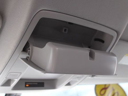 Used 2018 Chevrolet Silverado 1500 LT w/ All Star Edition image 39