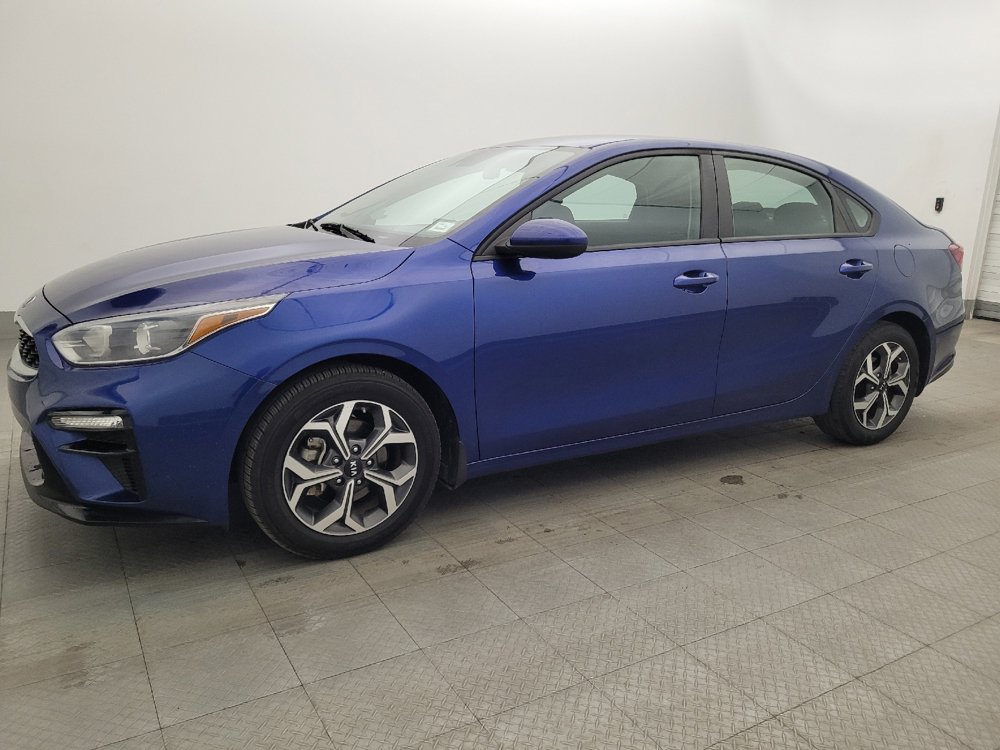 Used 2021 Kia Forte LXS FWD image 2