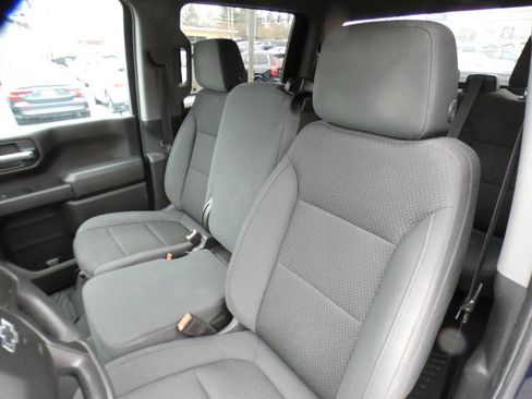 Used 2020 Chevrolet Silverado 1500 Custom Trail Boss w/ Custom Convenience Package AWD/4WD image 30
