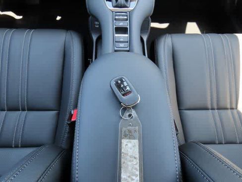 New 2026 Honda HR-V EX-L image 24