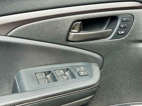 Used 2023 Honda Passport TrailSport image 22