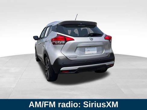 Used 2020 Nissan Kicks SR FWD image 3