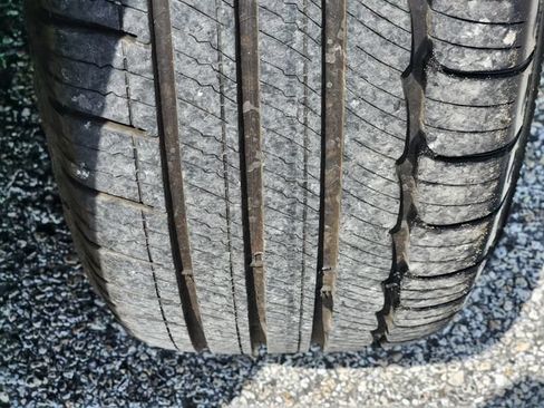 Used 2024 Chevrolet Equinox LT w/ LPO, Floor Liner Package FWD image 11