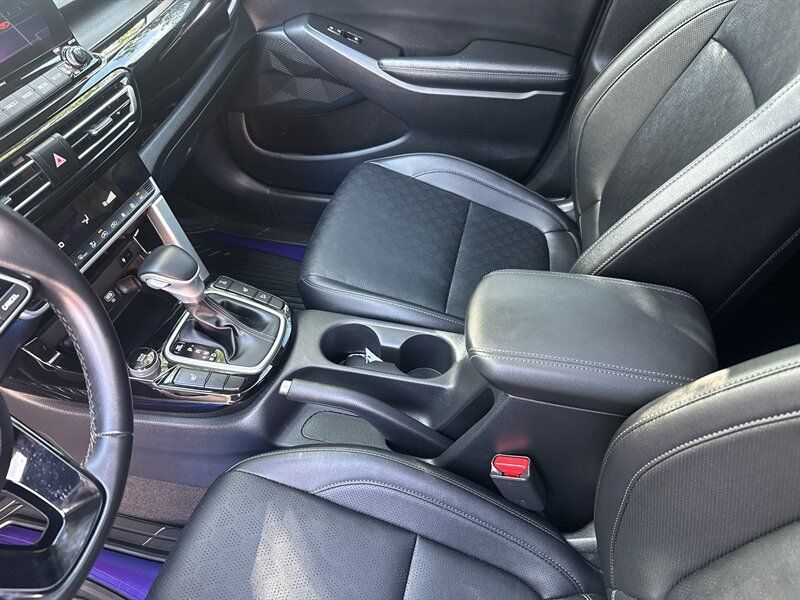 Used 2022 Kia Seltos EX AWD/4WD image 29