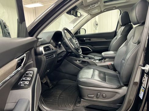 Used 2022 Kia Telluride EX w/ EX Premium Package AWD/4WD image 21