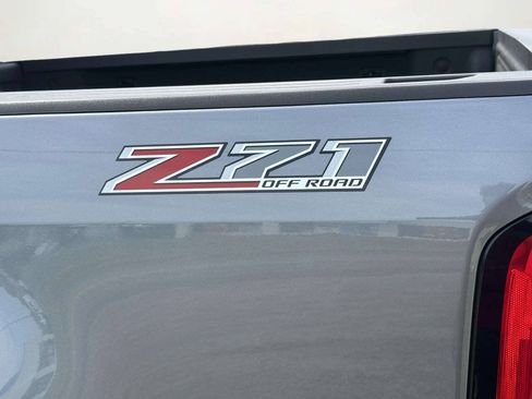 Used 2019 Chevrolet Colorado Z71 AWD/4WD image 37