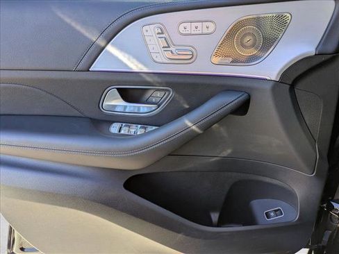 Certified 2025 Mercedes-Benz GLE 53 AMG 4MATIC image 9